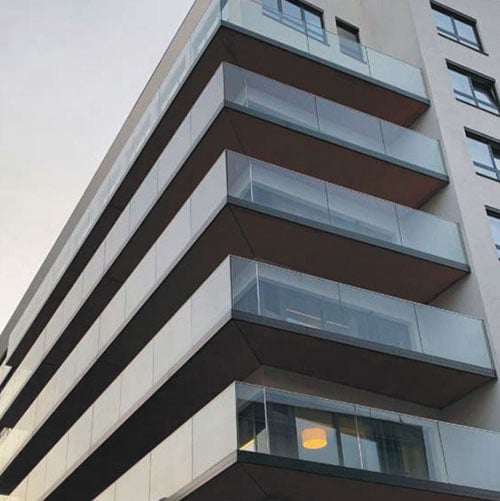 camlı baza, korkuluk bazası, cam baza modeli, alüminyum baza, zemin üstü baza, gömme baza, cam tutucu baza, baza sistemleri, lüks cam baza, kare baza, oval baza, siyah cam bazası, antrasit baza, balkon bazası, cam korkuluk ayağı, kanal profili, cam montaj bazası, baza fiyatları, camlı korkuluk profili, dayanıklı baza