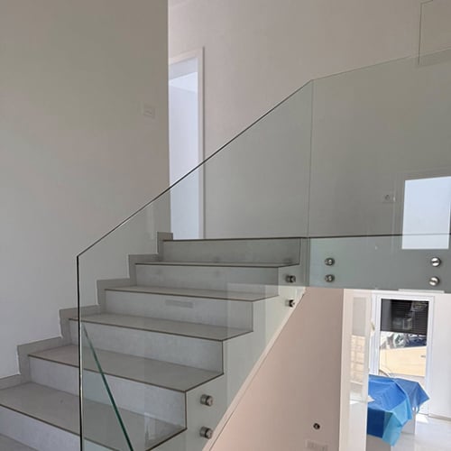 camlı korkuluk, cam küpeşte, şeffaf korkuluk, temperli cam korkuluk, lamine cam korkuluk, balkon cam korkuluk, merdiven cam korkuluk, cam korkuluk fiyatları, bazalı cam korkuluk, kanallı cam korkuluk, spider cam korkuluk, cam tutucu, alüminyum cam korkuluk, paslanmaz cam korkuluk, camlı trabzan, modern cam korkuluk, çerçevesiz korkuluk, cam korkuluk modelleri, cam korkuluk montajı, galeri boşluğu korkuluk