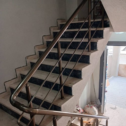 alüminyum korkuluk, camlı korkuluk, balkon korkuluğu, alüminyum küpeşte, merdiven korkuluğu, siyah korkuluk, kare küpeşte, yuvarlak korkuluk, korkuluk fiyatları, alüminyum trabzan, balkon demiri, merdiven tutamağı, profil korkuluk, camlı küpeşte, korkuluk modelleri, paslanmaz korkuluk, pleksi korkuluk, korkuluk montajı, balkon parmaklığı, alüminyum dikme