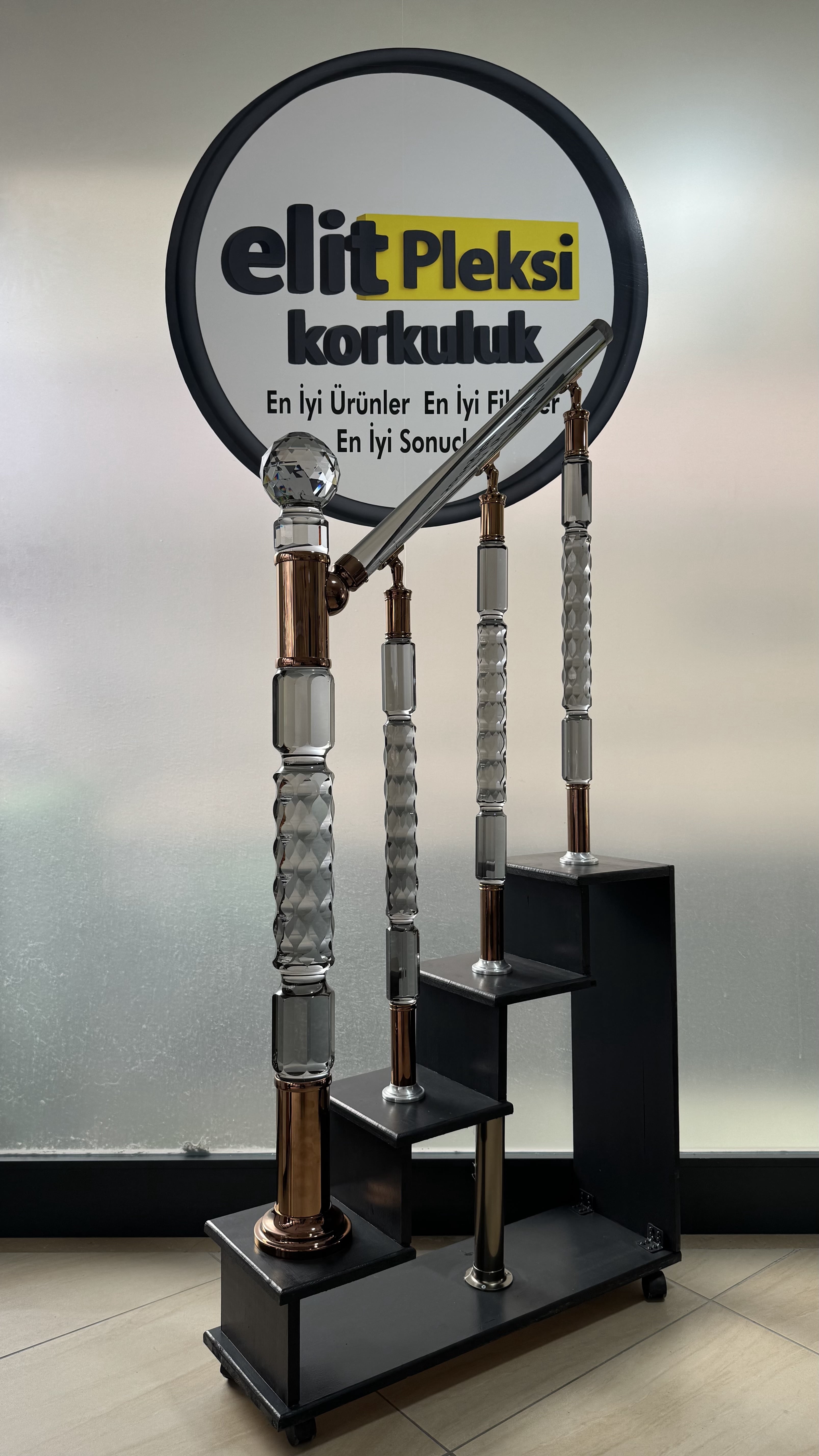 alüminyum korkuluk, camlı korkuluk, pleksi korkuluk, alüminyum küpeşte, cam küpeşte, pleksi dikme, merdiven korkuluğu, balkon korkuluğu, şeffaf korkuluk, kristal korkuluk, pleksi trabzan, camlı baza, temperli camlı, lamine camlı, siyah korkuluk, antrasit korkuluk, gold pleksi, lüks korkuluk, modern trabzan, merdiven dikmesi, korkuluk modelleri, korkuluk fiyatları, alüminyum dikme, pleksi baba, cam tutucu, profil korkuluk, kanal profili, kare küpeşte, yuvarlak korkuluk, ışıklı korkuluk, dekoratif dikme, balkon camlama, merdiven küpeştesi, paslanmaz korkuluk, akrilik korkuluk, galeri boşluğu, zemin üstü baza, şeffaf trabzan, korkuluk montajı, elit pleksi