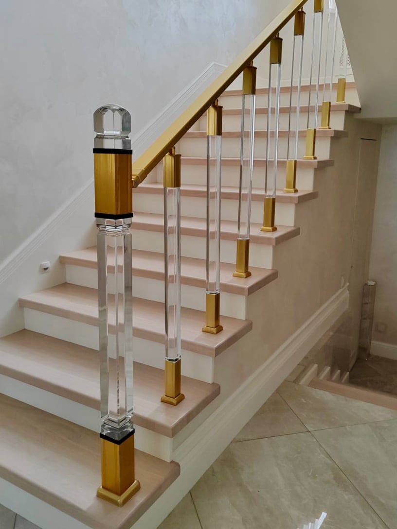 pleksi korkuluk, şeffaf küpeşte, merdiven korkuluğu, pleksi dikme, kristal korkuluk, pleksi trabzan, ışıklı korkuluk, pleksi baba, akrilik korkuluk, merdiven dikmesi, şeffaf trabzan, ledli korkuluk, pleksi küpeşte, lüks korkuluk, modern korkuluk, pleksi modelleri, cam korkuluk, balkon korkuluğu, pleksi aksesuar, pleksi montaj